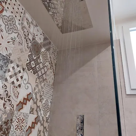 Giama Luxury Lejlighed *